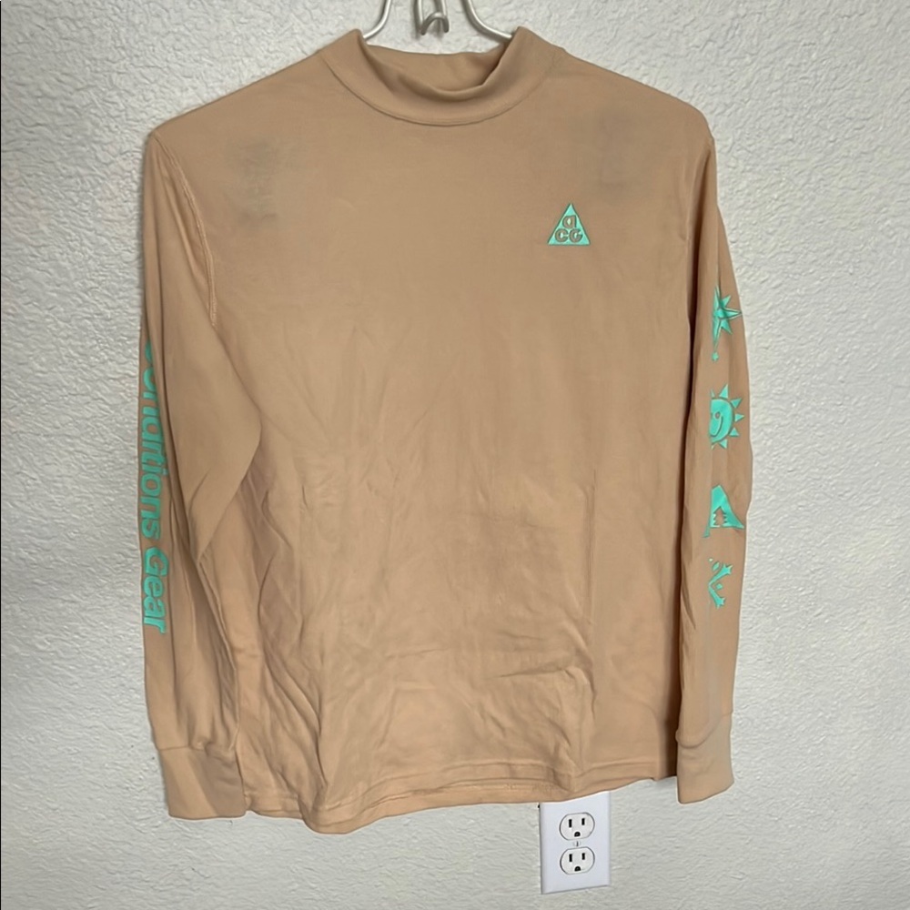 Tan Nike ACG Long Sleeve Shirt with Teal Graphics, Kids size large